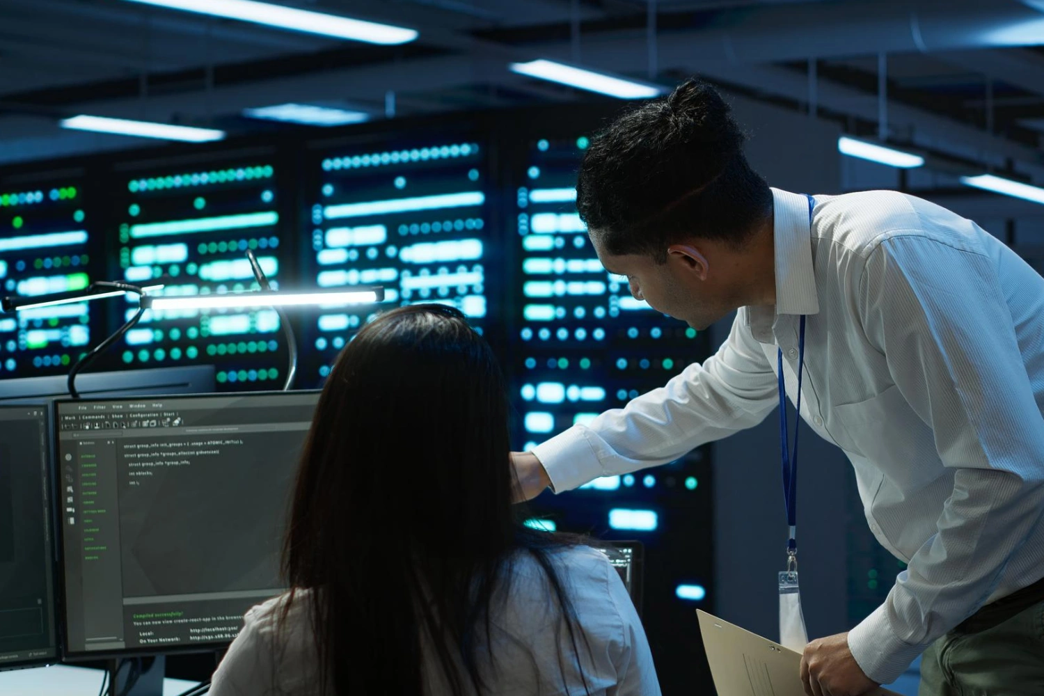 IT Support and IT Management —Offshore 24/7—Top offshoring business