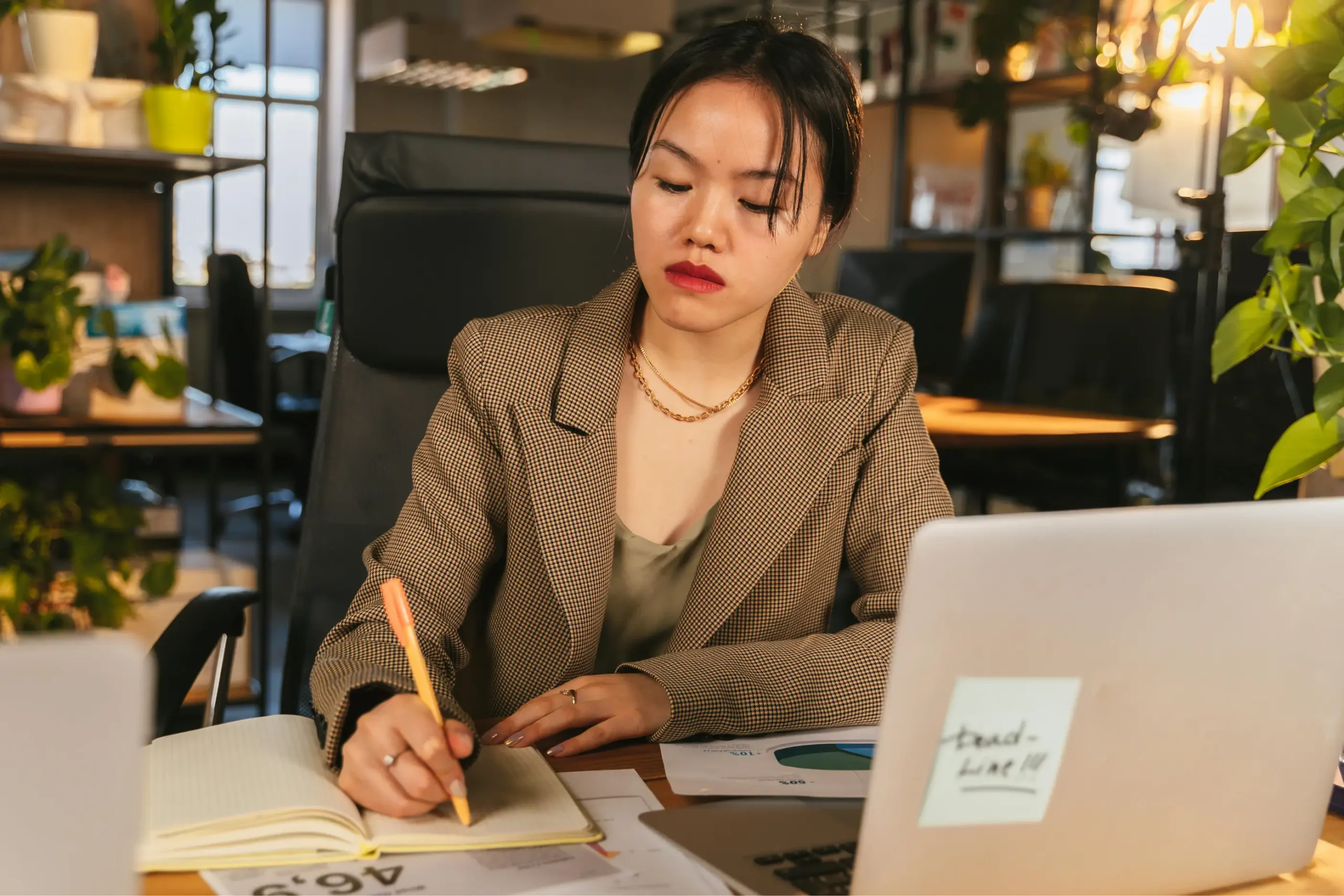 portrait about reliable offshore outsourcing support for Australian businesses