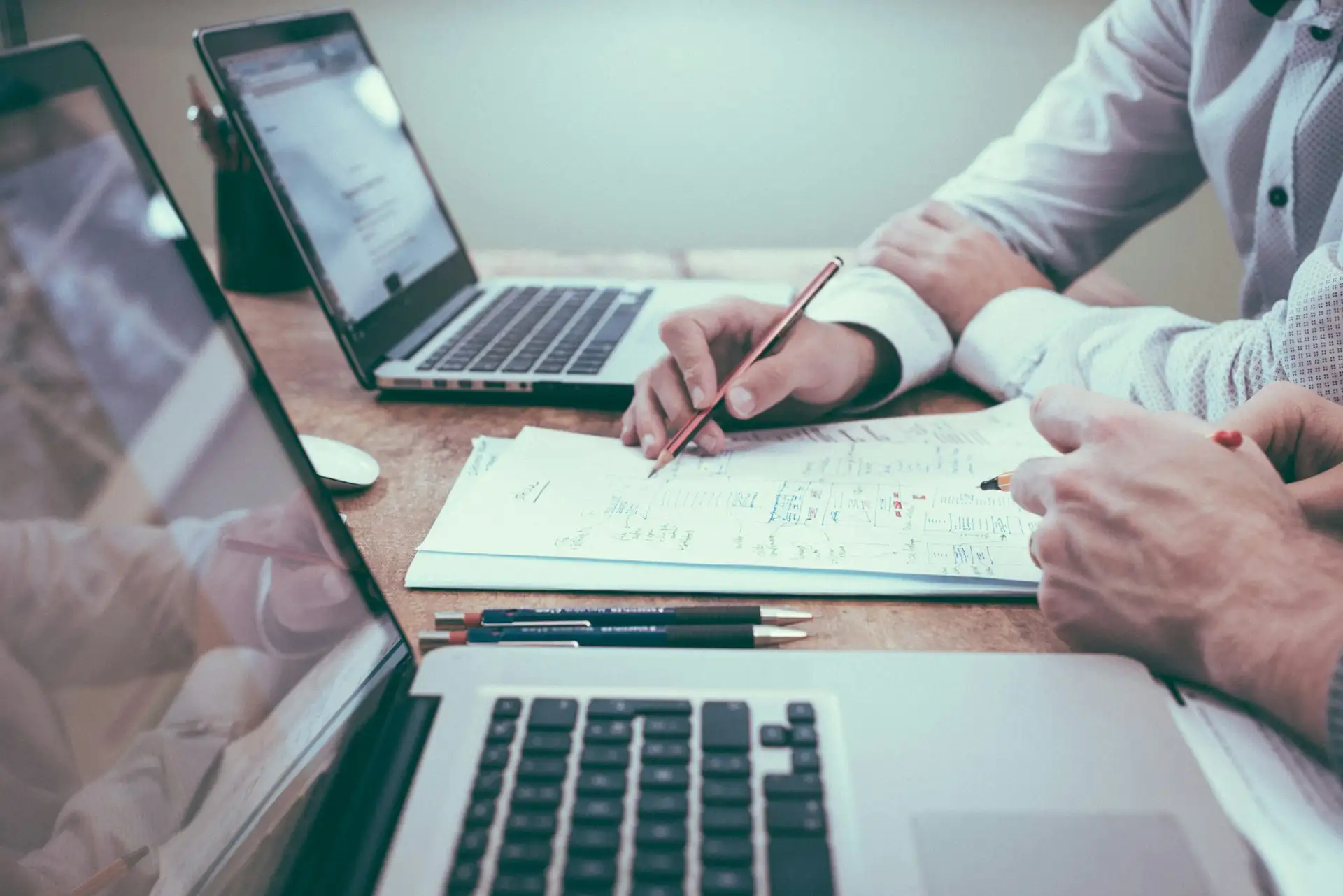 Legal Virtual Assistance and Legal Support
