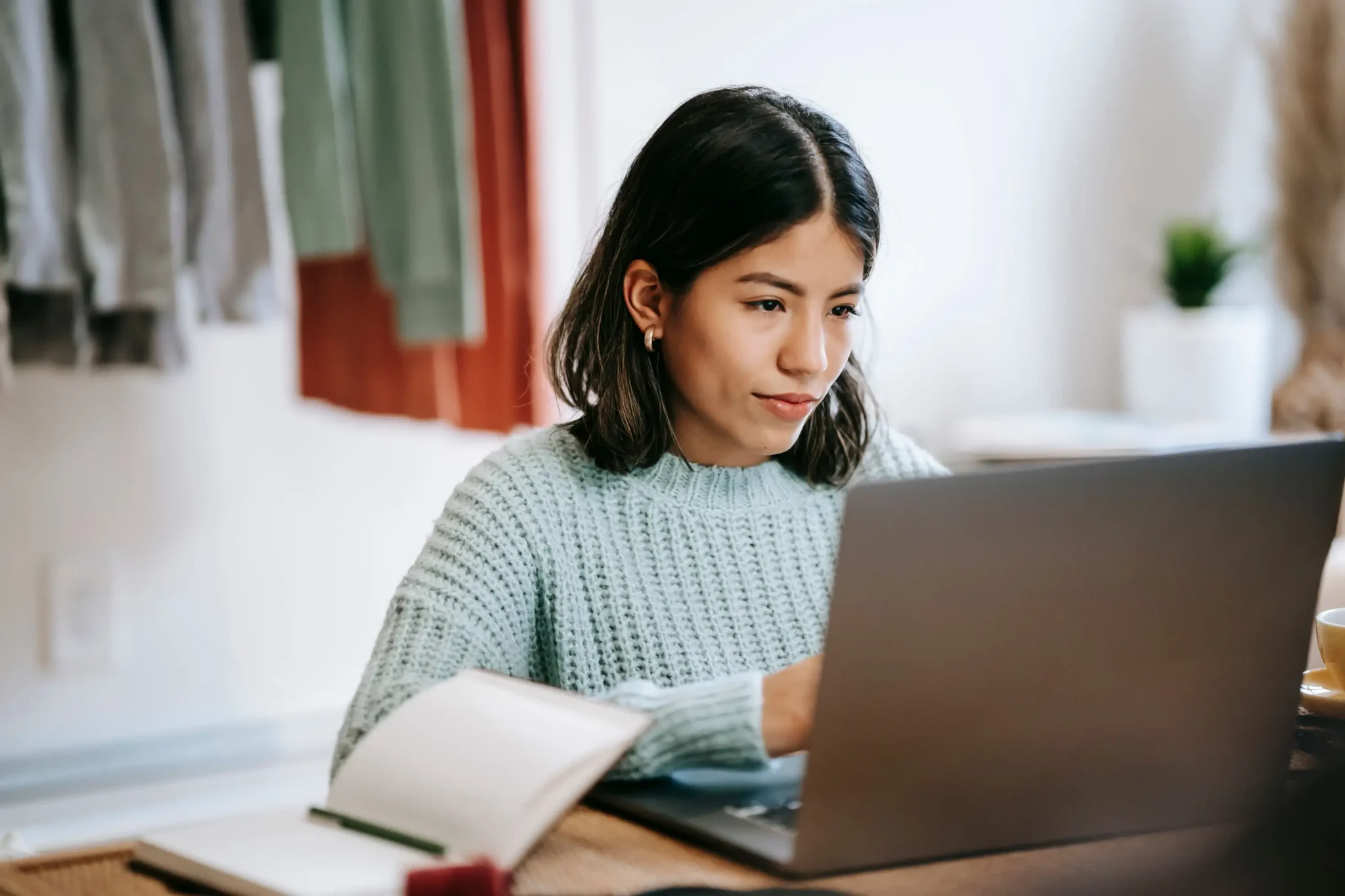 portrait about Offshore 24/7 vs Staff Outsourcing Solutions: Which Offshore Staffing Partner Is Right for Your Business?
