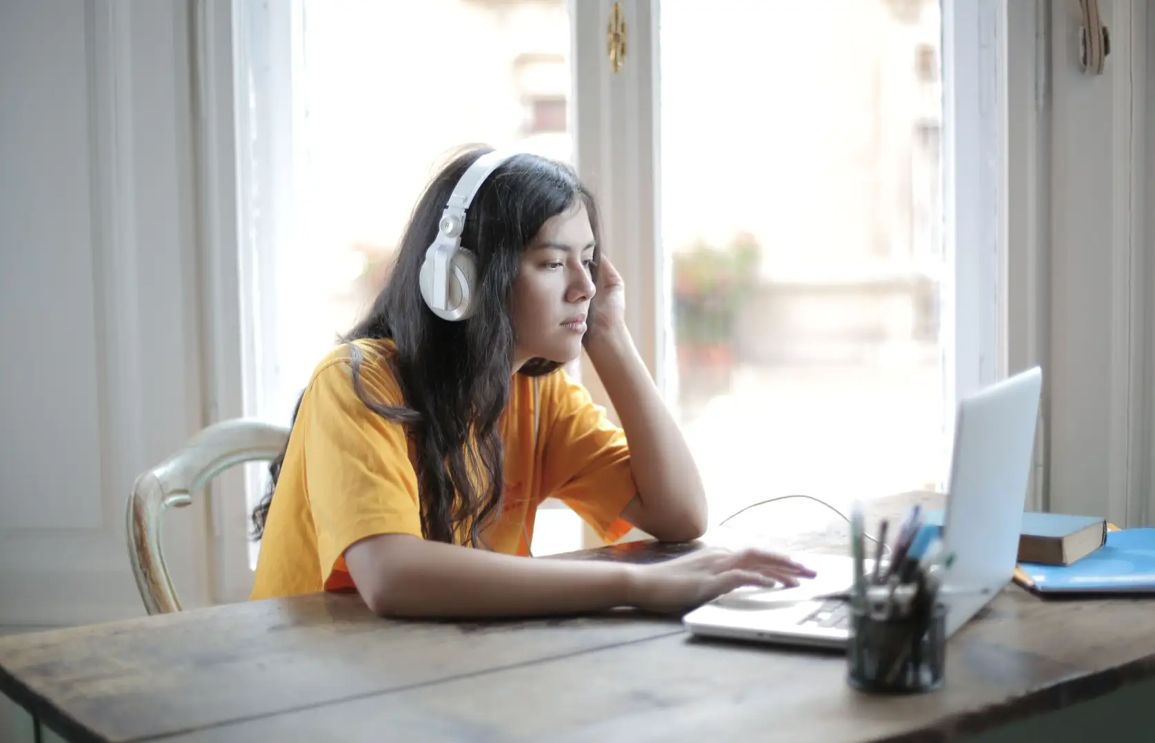 portrait about Offshore 24/7 vs Rippling: Which Workforce Solution Is Right for Your Business?