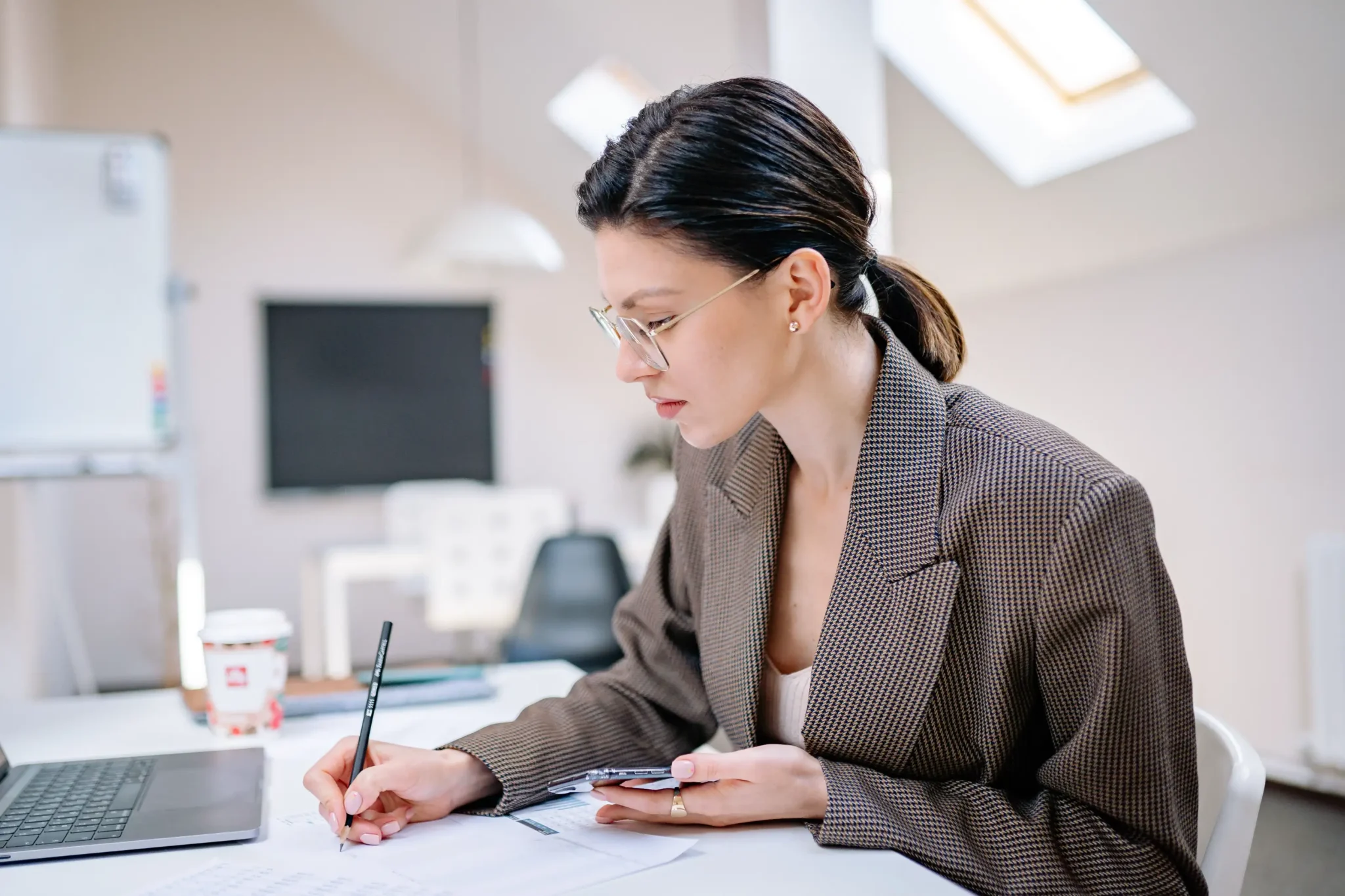portrait about 10 Best TTEC Alternatives for Customer Experience and Offshore Staffing in 2026
